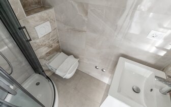 Apartmány Jakeševič - balkón - autobusový zájazd CK Turancar - Chorvátsko, Baška Voda