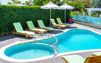 Hotel La Feyra - exteriér - autobusový zájazd CK TURANCAR