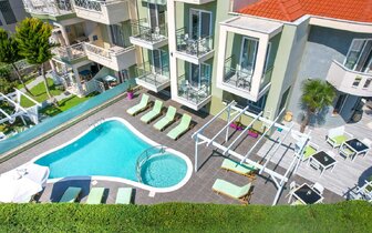 Hotel La Feyra - exteriér - autobusový zájazd CK TURANCAR