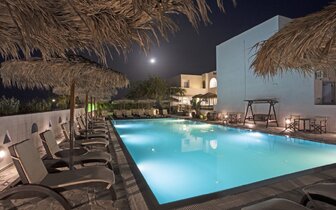 Hotel Alexandra - bazén - Santorini - Kamari - letecký zájazd CK TURANCAR