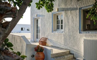 Hotel Alexandra -exteriér - Santorini - Kamari - letecký zájazd CK TURANCAR