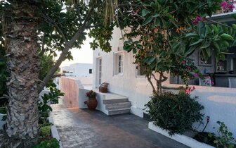 Hotel Alexandra -exteriér - Santorini - Kamari - letecký zájazd CK TURANCAR