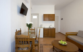 Hotel Alexandra - izba - Santorini - Kamari - letecký zájazd CK TURANCAR