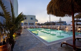 Hotel Alexandra -exteriér - Santorini - Kamari - letecký zájazd CK TURANCAR