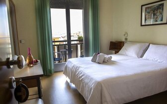 Hotel Miramare et De La Ville, Rimini Miramare - pobytové zájazdy CK TURANCAR vlastnou alebo autobusovou dopravou