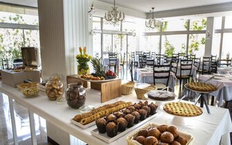 Hotel Miramare et De La Ville, Rimini Miramare - pobytové zájazdy CK TURANCAR vlastnou alebo autobusovou dopravou