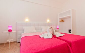 Hotel Iliada Odysseas - Santorini - izba -  letecký zájazd CK TURANCAR