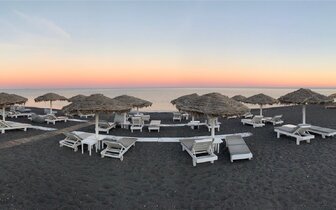 Hotel Iliada Odysseas - Santorini - pláž Perivolos -  letecký zájazd CK TURANCAR