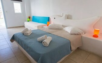 Hotel Iliada Odysseas - Santorini - izba -  letecký zájazd CK TURANCAR