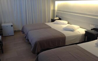 Hotel Kamari beach - Santorini - izba -  letecký zájazd CK TURANCAR