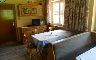 Pension Erlerhof - zájazd CK Turancar - Rakúsko zima -  Ried im Zillertal