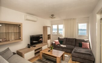 Ante - obývacia miestnosť -  autobusový zájazd CK Turancar - Chorvátsko - Dugi Rat