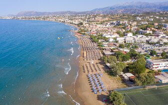 Santa Marina Plaza Giannoulis - pláž - letecký zájazd CK Turancar - Kréta, Agia Marina