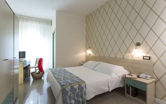 Hotel Calypso Rimini Marina Centro, pobyty individuálnou a autobusovou dopravou CK TURANCAR