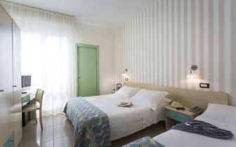 Hotel Calypso Rimini Marina Centro, pobyty individuálnou a autobusovou dopravou CK TURANCAR