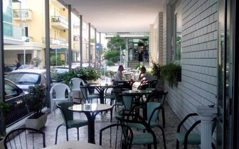 Hotel ALEVON Rimini Miramare - dovolenka autobusovou alebo individuálnou dopravou CK TURANCAR