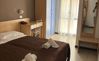 Hotel ADRIA MARE Rivazzurra di Rimini - dovolenka autobusovou alebo individuálnou dopravou CK TURANCAR