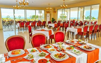 Eftalia Aqua Resort - a la carte reštaurácia - letecký zájazd CK Turancar - Turecko, Türkler