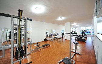 Eftalia Aqua Resort - fitnescentrum - letecký zájazd CK Turancar - Turecko, Türkler