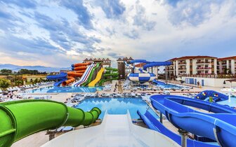 Eftalia Aqua Resort - aquapark - letecký zájazd CK Turancar - Turecko, Türkler