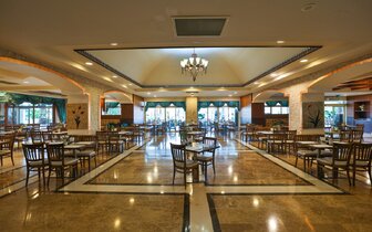 Crystal Family - reštaurácia - letecký zájazd CK Turancar - Turecko, Belek