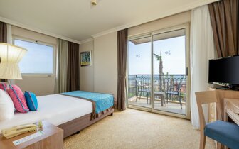 Crystal Family - rodinná izba s bočným výhľadom na more - letecký zájazd CK Turancar - Turecko, Belek