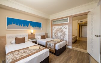 Crystal Sunset - rodinná izba - letecký zájazd CK Turancar - Turecko, Side