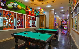 Crystal Sunset - biliard - letecký zájazd CK Turancar - Turecko, Side