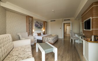 Crystal Sunset - dvojspálňová rodinná izba - letecký zájazd CK Turancar - Turecko, Side