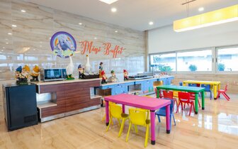 Crystal Centro - miniklub - letecký zájazd CK Turancar - Turecko, Lara