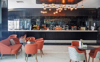 Crystal Centro - bar - letecký zájazd CK Turancar - Turecko, Lara