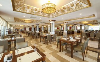 Crystal TAT Beach - reštaurácia - letecký zájazd CK Turancar - Turecko, Belek