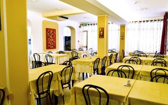 Hotel CIRENE v letovisku Rimini, dovolenka autobusovou a individuálnou dopravou CK TURANCAR