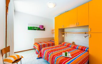 Rezidencia Ambassador v Bibione, apartmány individuálnou alebo autobusovou dopravou CK TURANCAR