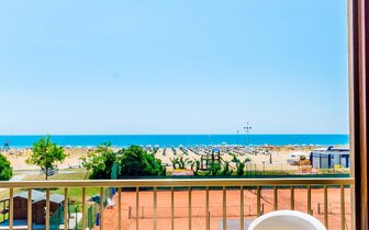 Rezidencia Ambassador v Bibione, apartmány individuálnou alebo autobusovou dopravou CK TURANCAR