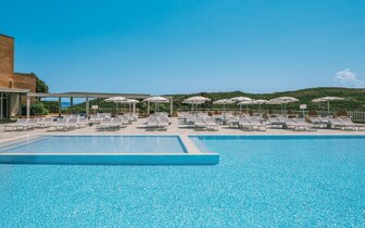 Mangia´s Sardinia Resort - hotel - letecký zájazd CK Turancar - Taliansko - Sardínia