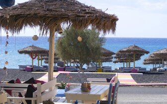 Hotel Perissa bay - Santorini - Perissa - reštaurácia - letecký zájazd CK TURANCAR