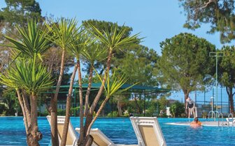 Ma Biche Kemer - bazén - letecký zájazd CK Turancar - Turecko, Kemer