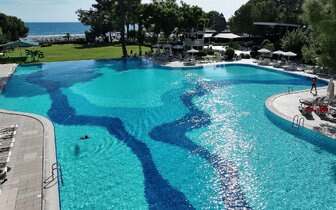 Ma Biche Kemer - bazén - letecký zájazd CK Turancar - Turecko, Kemer