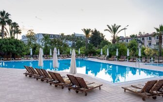 Pine House - bazén - letecký zájazd CK Turancar - Turecko, Kemer