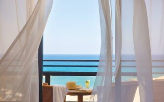 Venus Beach Hotel – izba – letecký zájazd CK Turancar – Cyprus, Paphos