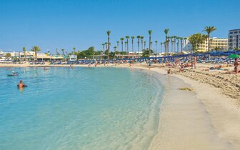 Chrysomaren Beach Hotel & Resort – pláž – letecký zájazd CK Turancar – Cyprus, Ayia Napa