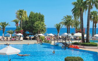 Golden Coast Beach – bazén – letecký zájazd CK Turancar – Cyprus, Protaras