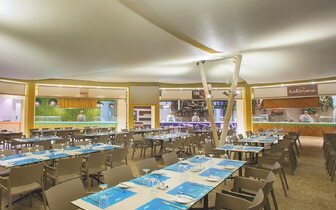 Malama Beach Holiday Village – reštaurácia – letecký zájazd CK Turancar – Cyprus, Protaras