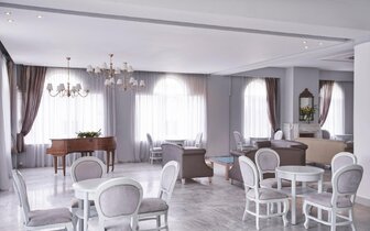 Sandy Beach – hotel – letecký zájazd CK Turancar – Cyprus, Larnaca 