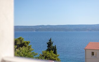 Villa Lana - výhľad na more - autobusový zájazd CK Turancar - Chorvátsko, Omiš, Nemira