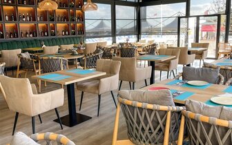 Albanian Star – jedáleň – letecký zájazd CK Turancar – Albánsko, Durrës