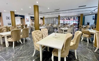 AMH hotel – jedáleň– letecký zájazd CK Turancar – Albánsko, Durrës