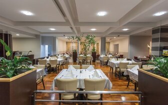 Tara – hotel – letecký zájazd CK Turancar – Čierna Hora - Bečiči