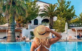 Bianco Olympico Beach Resort – bazén – letecký zájazd CK Turancar – Chalkidiki - Metamorfosi